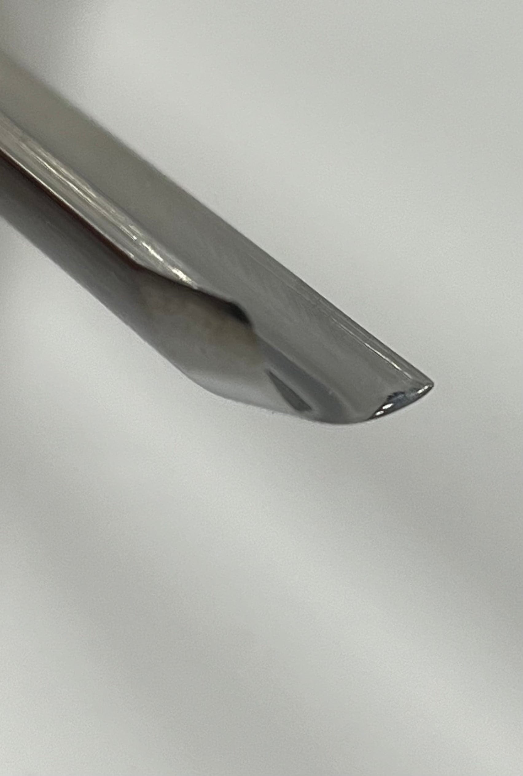 Puuntyöstötaltta 80x10mm suora pyöristetty taltta K9/10