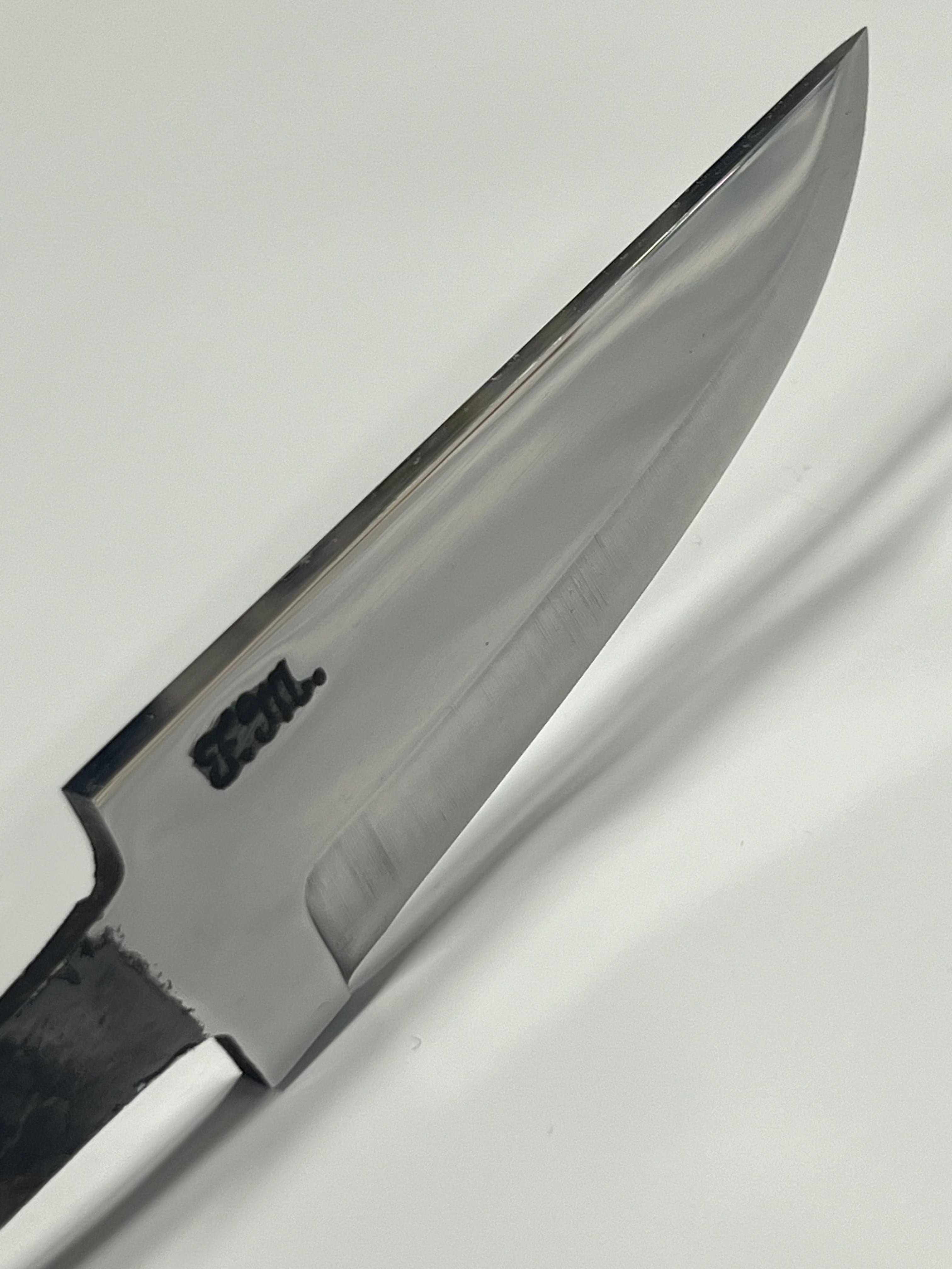 Käsin taottu veitsenterä Frode Misund 75 mm