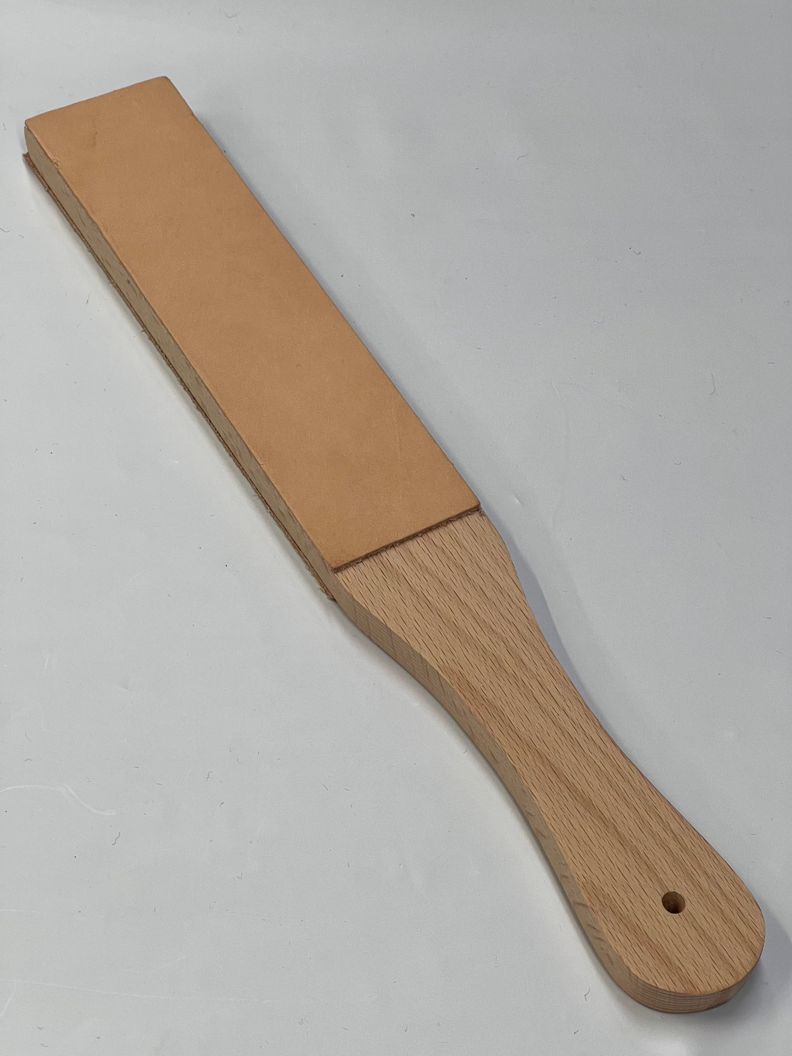 Kaksipuolinen nahkastroppi puupohjalla RW054
