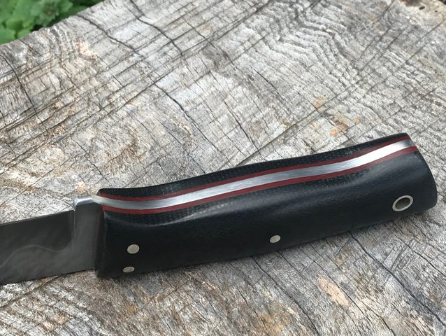 Vulkanisoitu kuituvälilevy (spacer/liner)