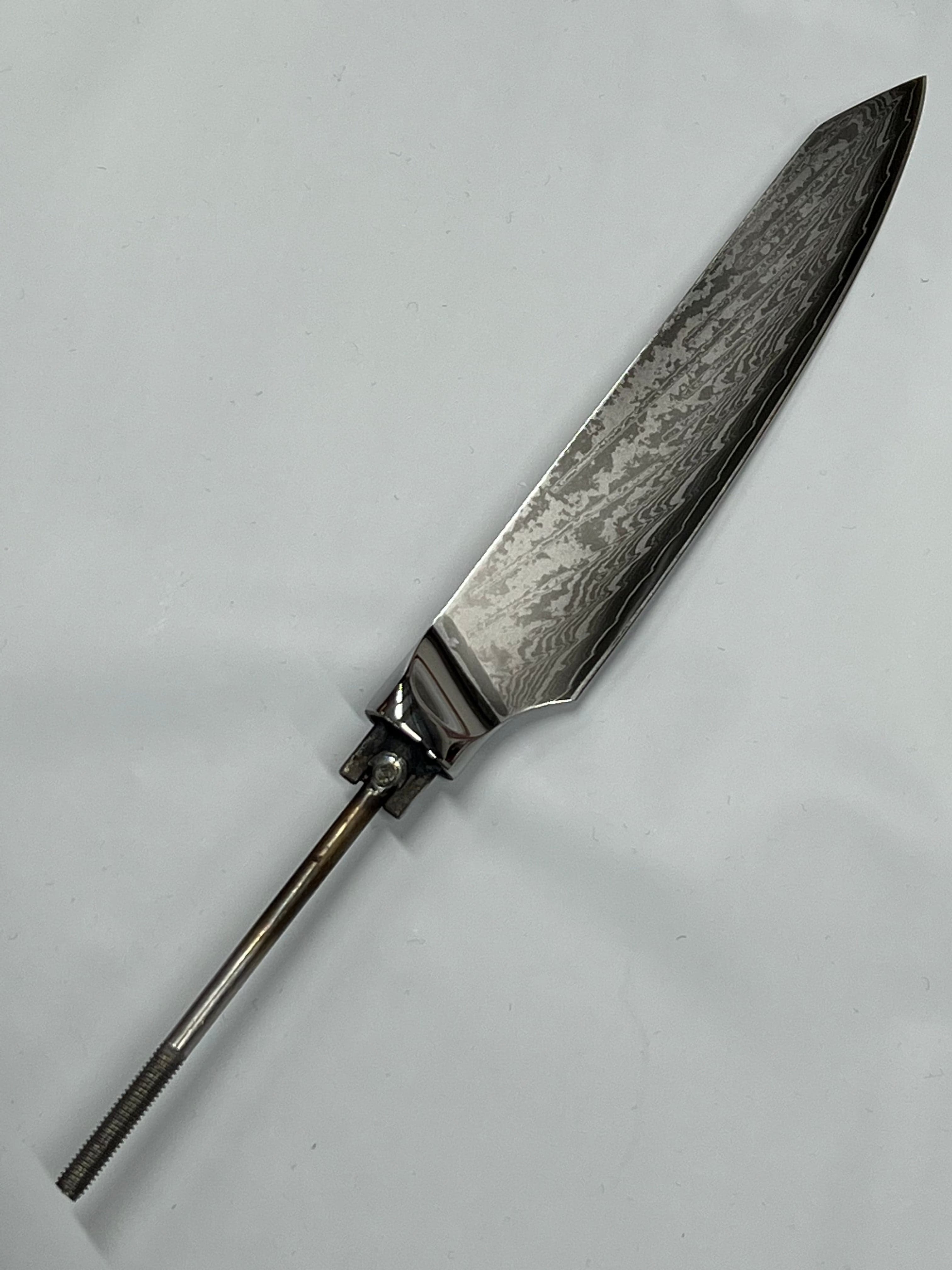 Pihviveitsi - AUS10 Damaskus keittiöveitsi 5"