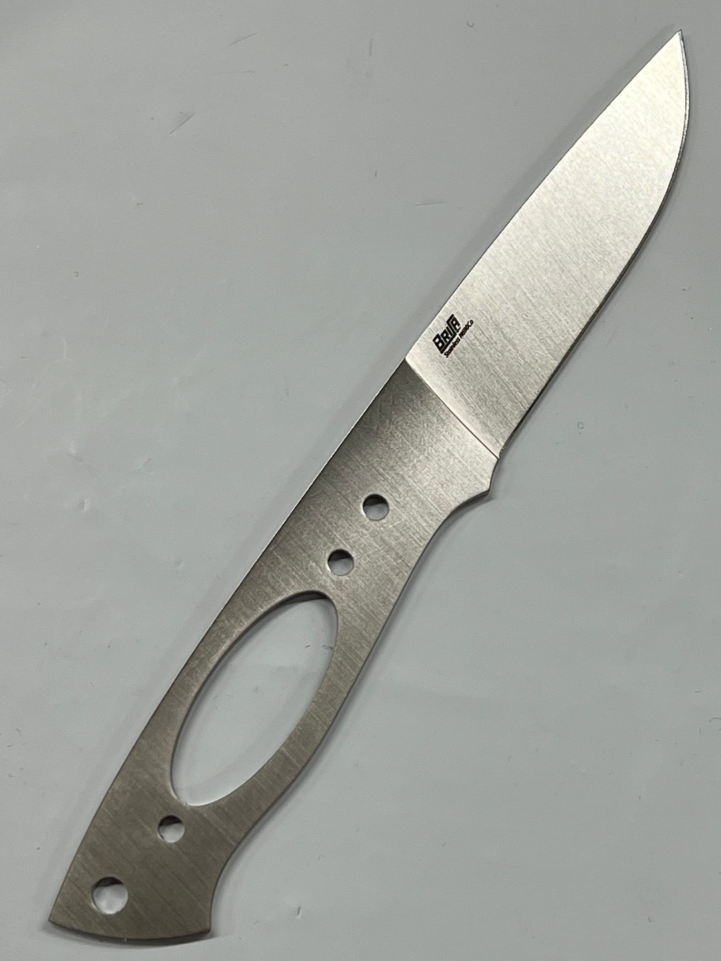 Brisa Trapper 95 Flat N690 ruostumaton terä