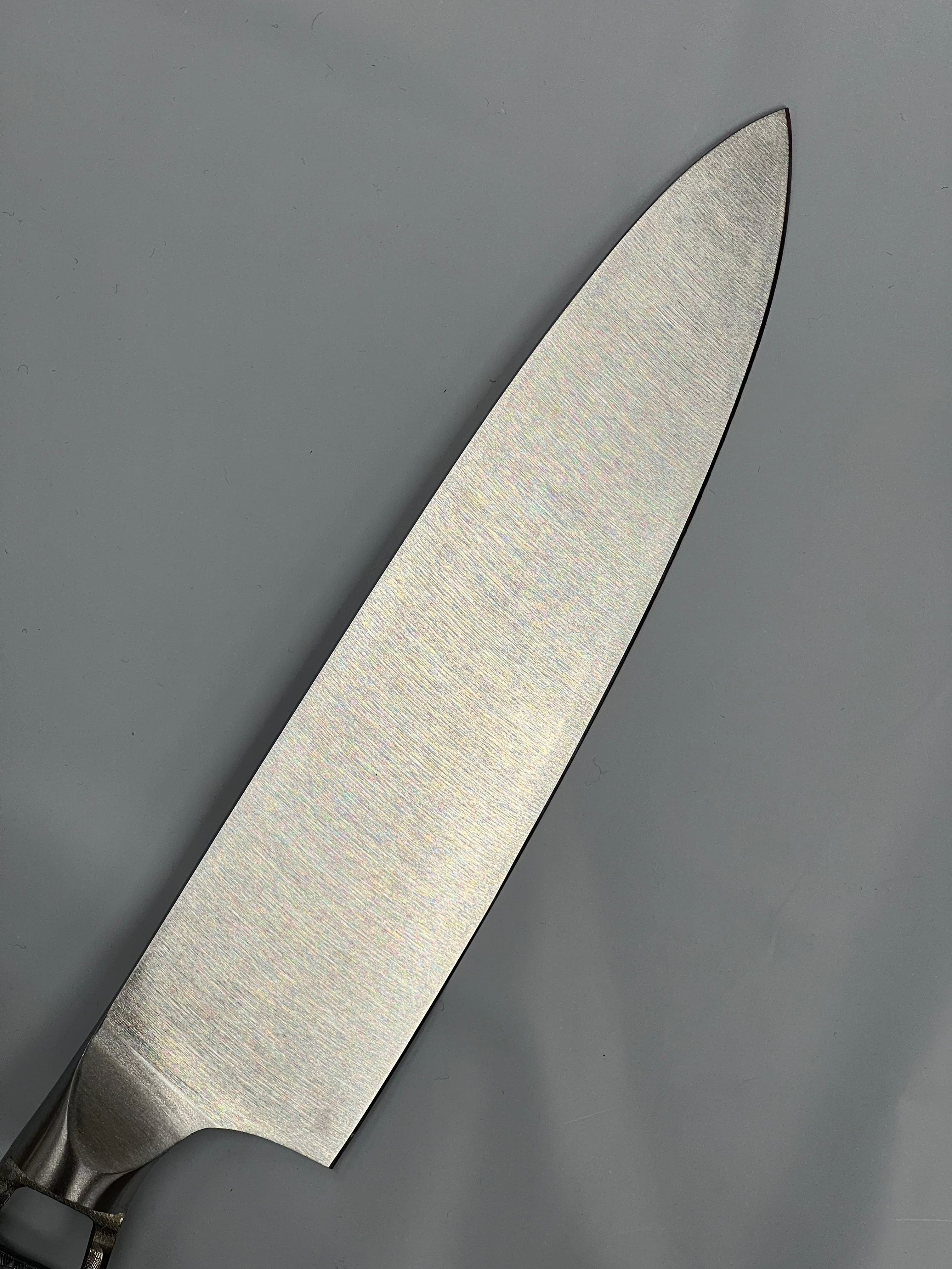 Keittiöveitsi - Ruostumaton kokinveitsi 8"
