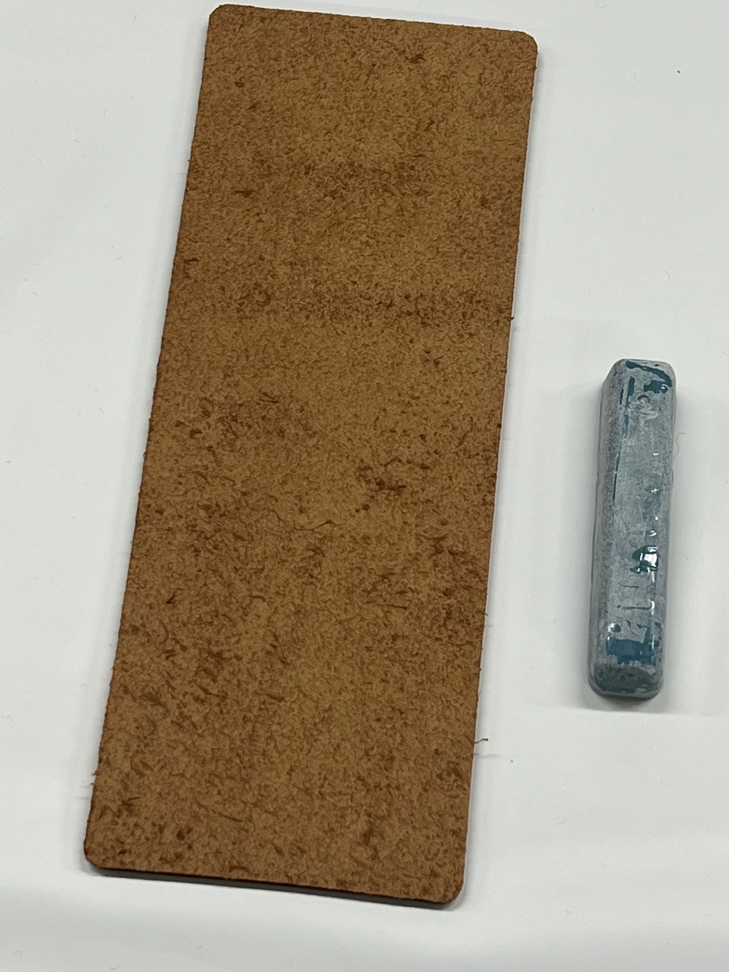 Nahkastroppi 200x75 mm hiomatahnalla