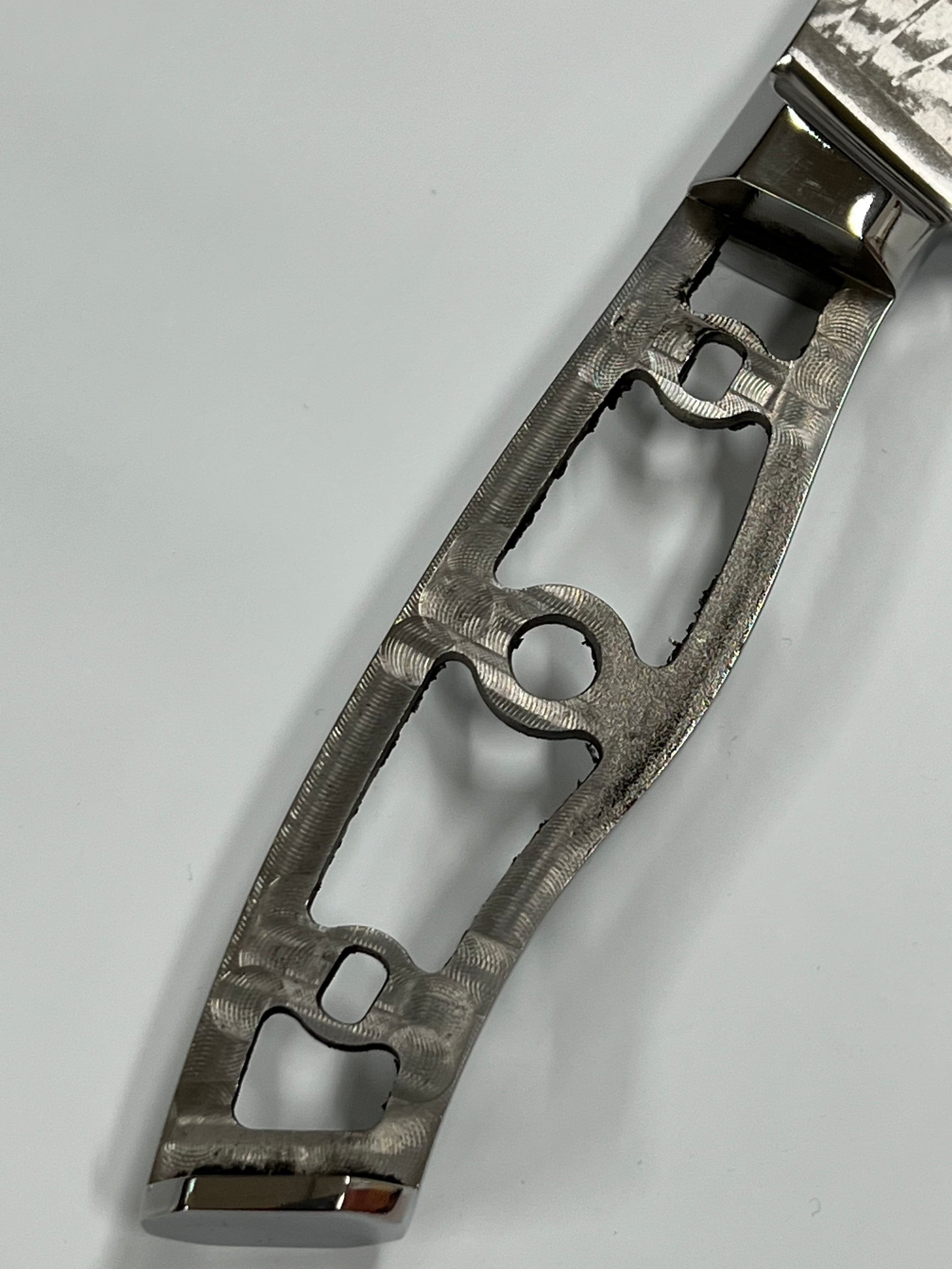 Santoku – AUS10 damaskiteräksinen kokkiveitsi 8", täysruoto ja helat