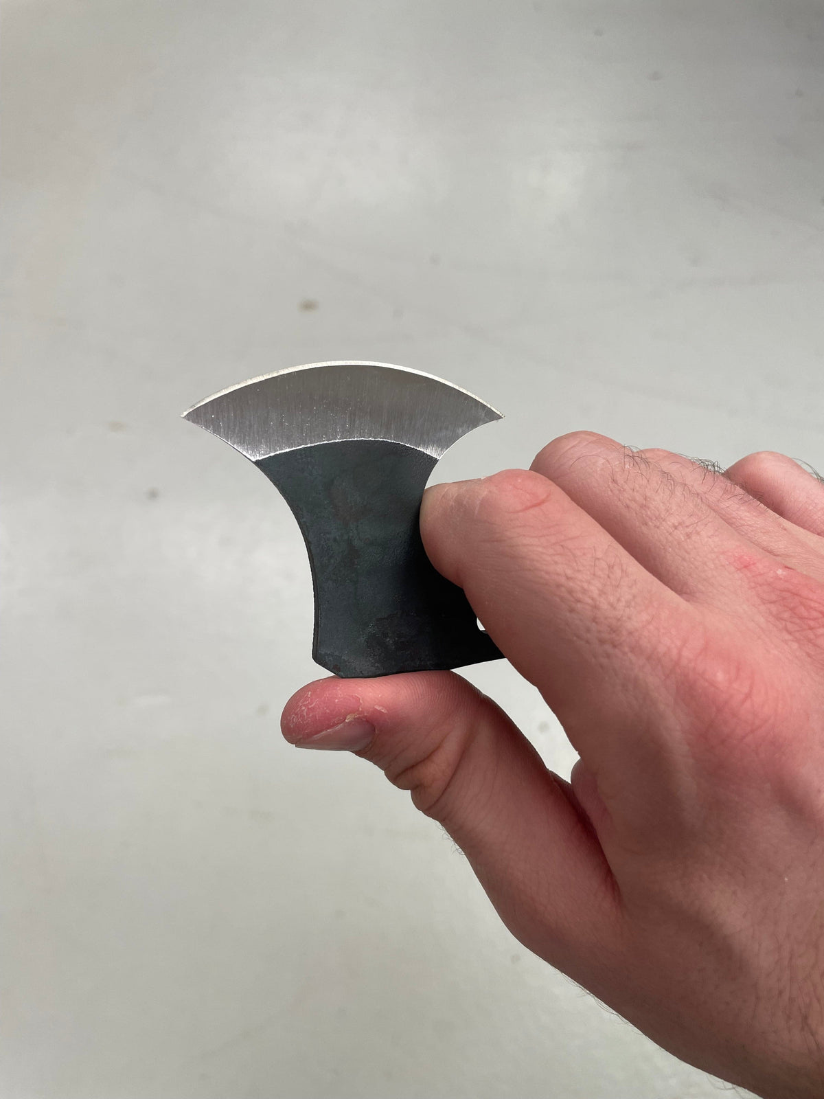 Tomahawk-retkikirves AEB-L Clover Blades