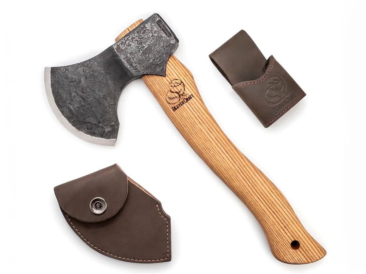 Kirves teräsuojalla AX3 Bushcraft halkaisukirves