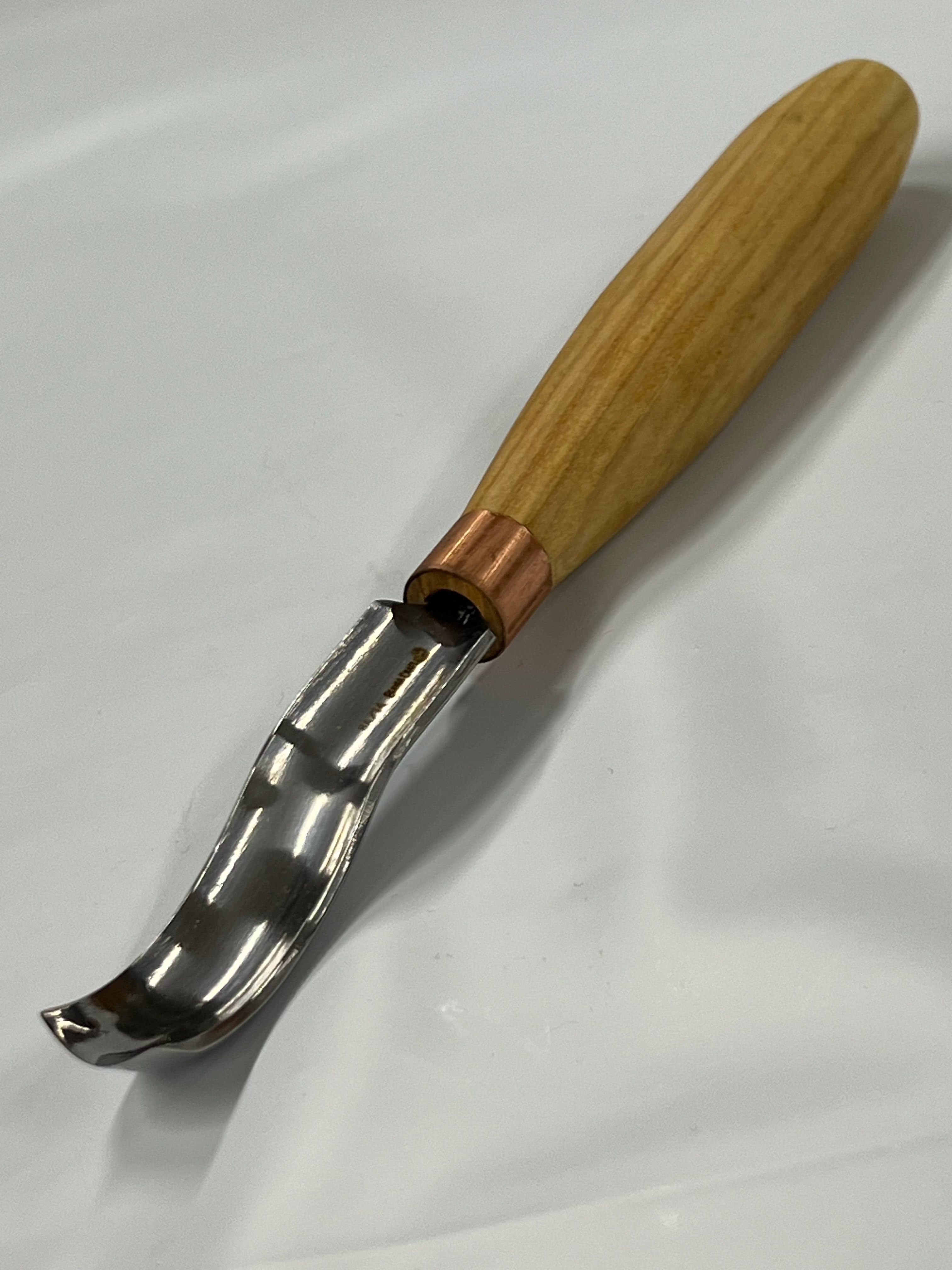 Puunveistotaltta 80x14mm taivutettu kourutaltta K8A/14