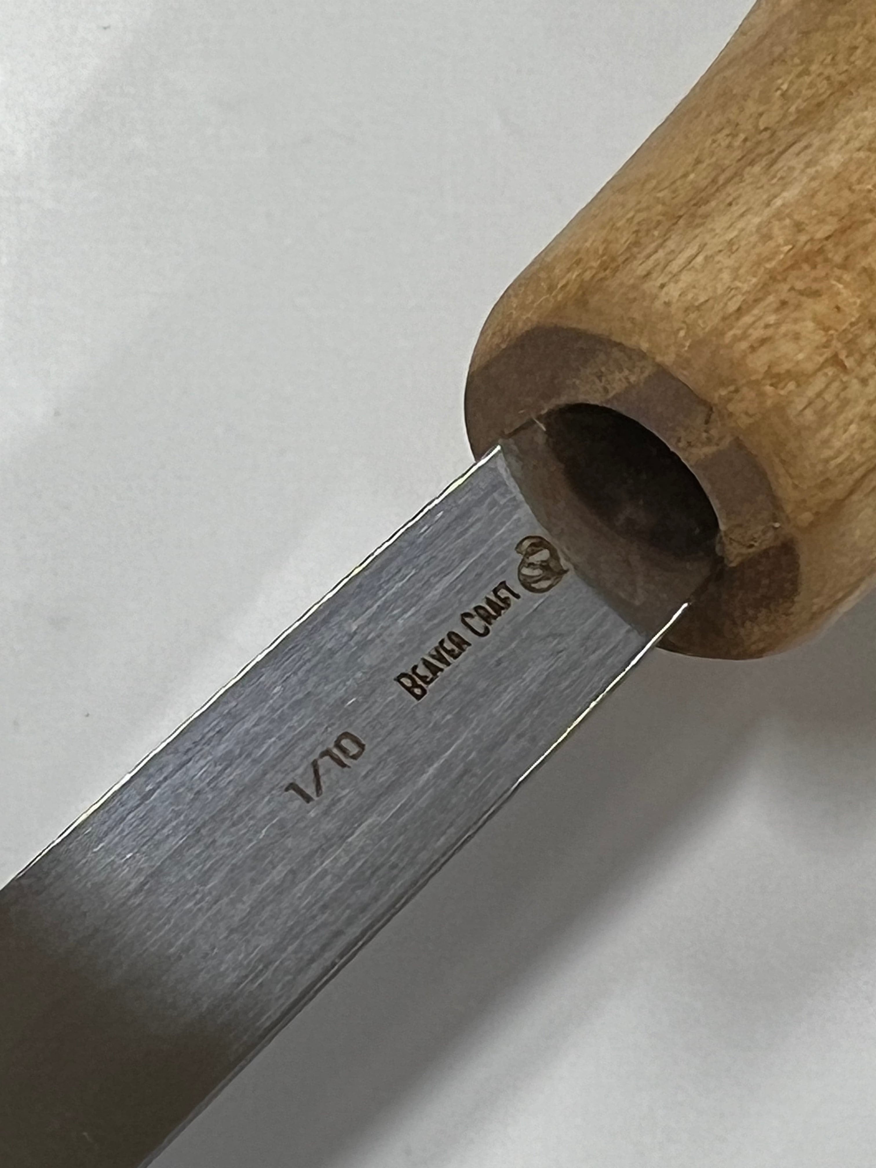Puunveistotaltta 75x10 mm suora litteä taltta P1/10 pallokahvalla