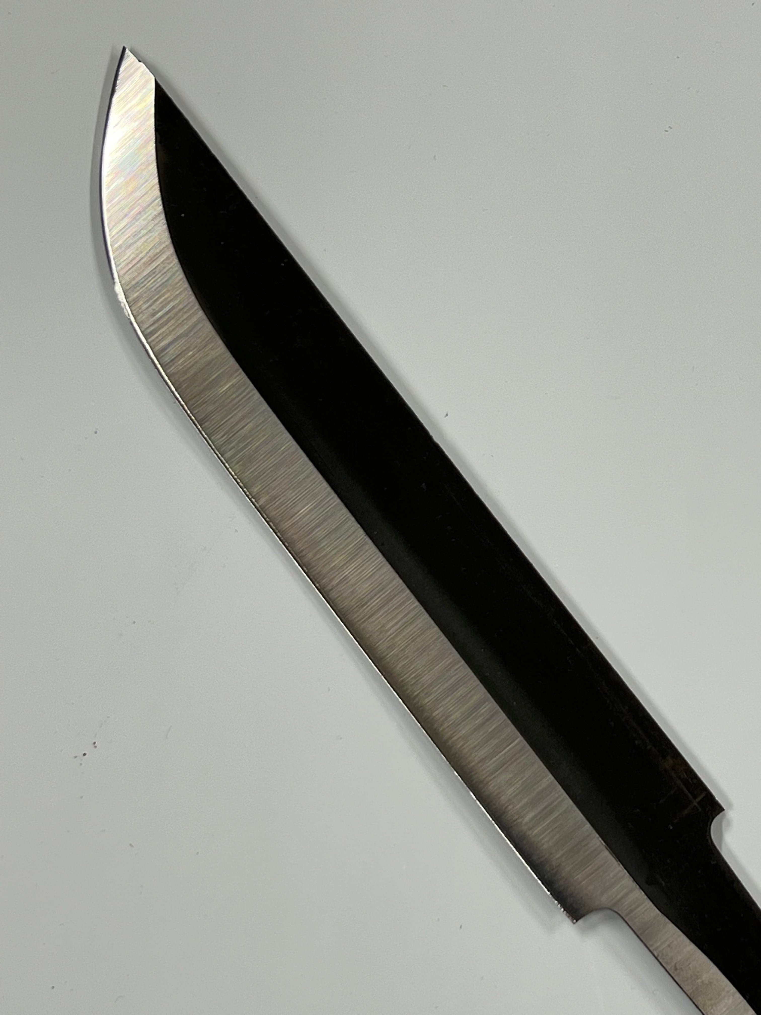 145 mm leuku (ilman ricassoa)