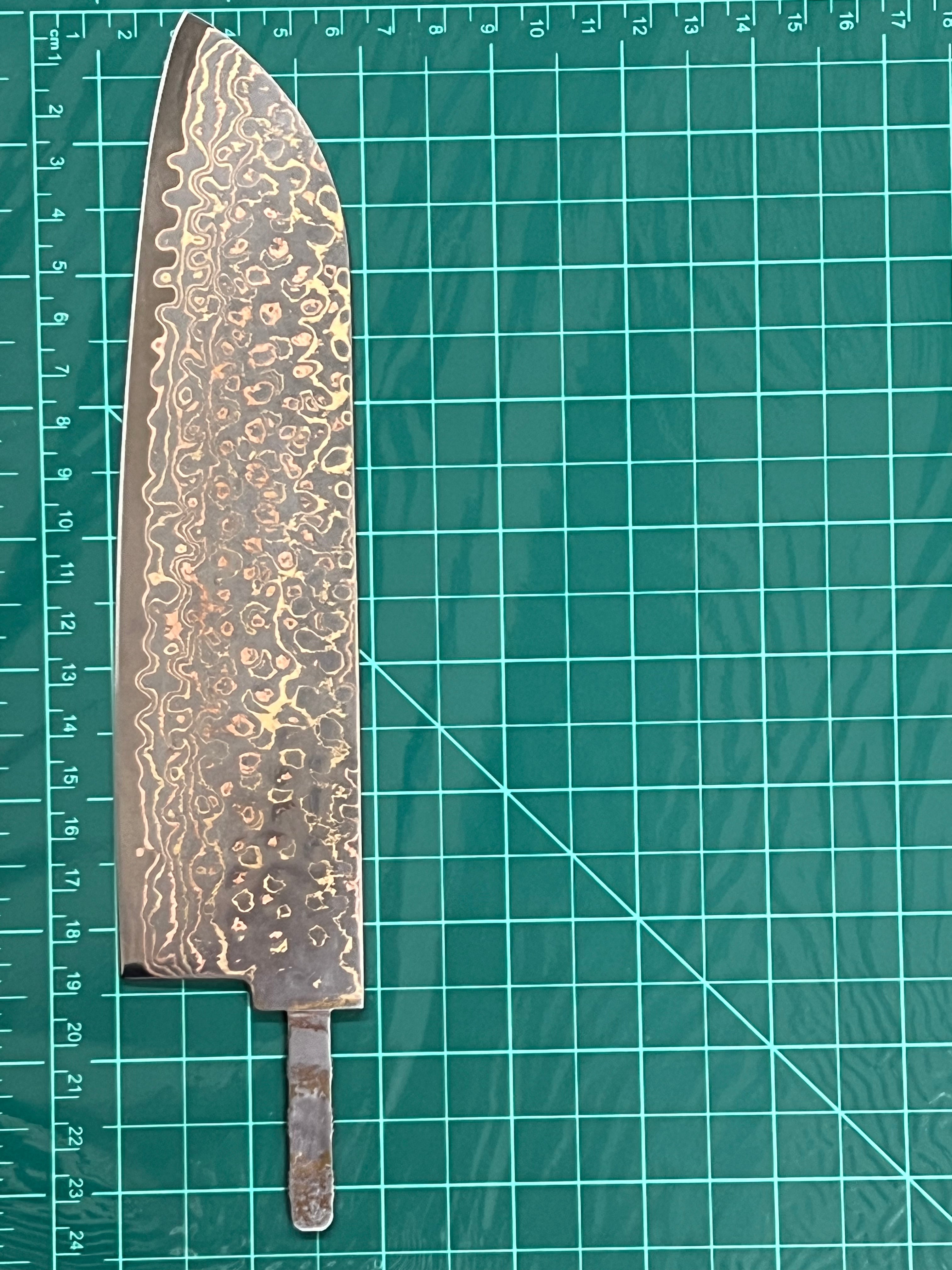 Santoku 200 mm ruostumaton kupari-damaskiteräs