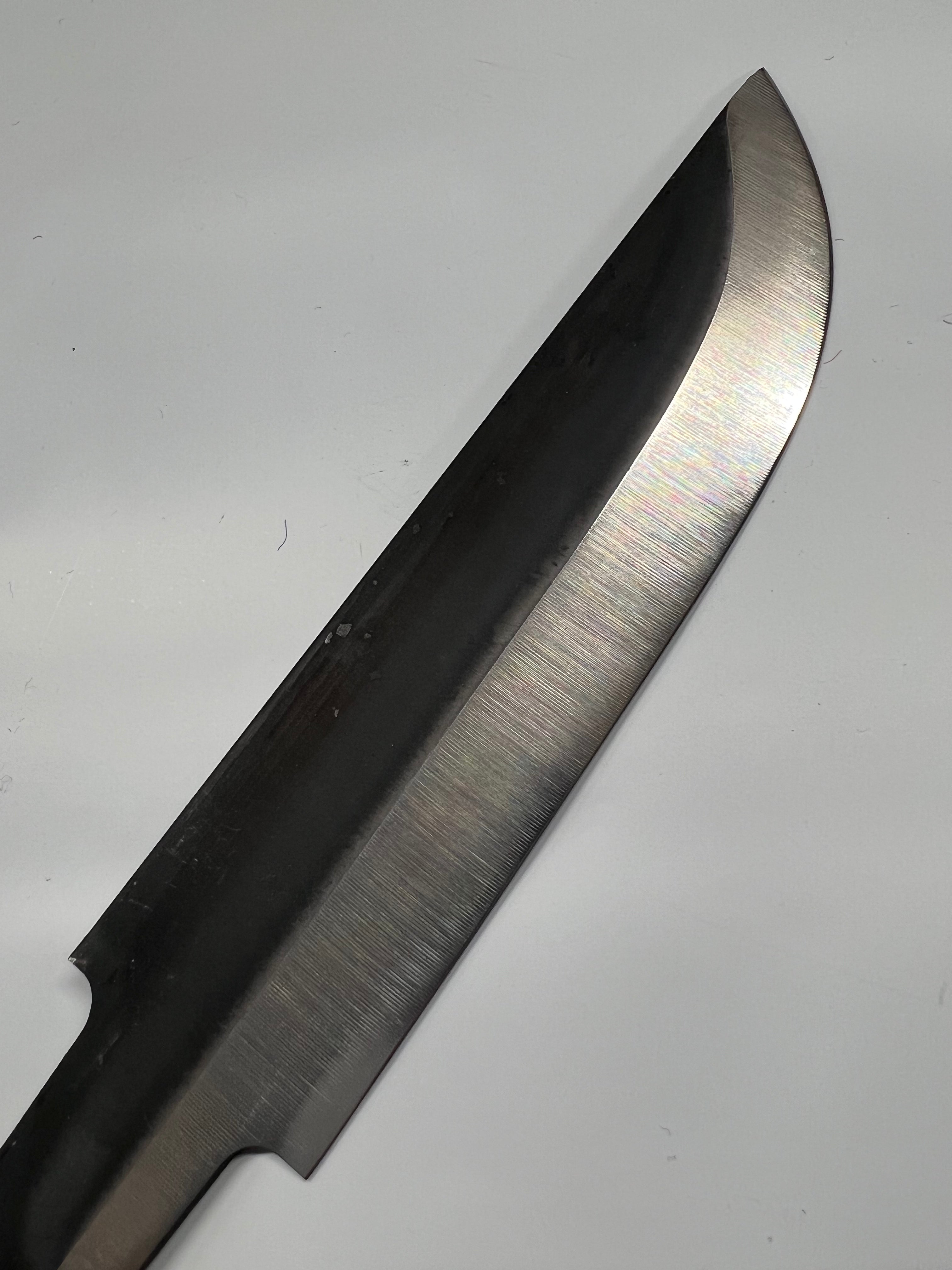 120 mm leuku-puukon terä ilman ricassoa