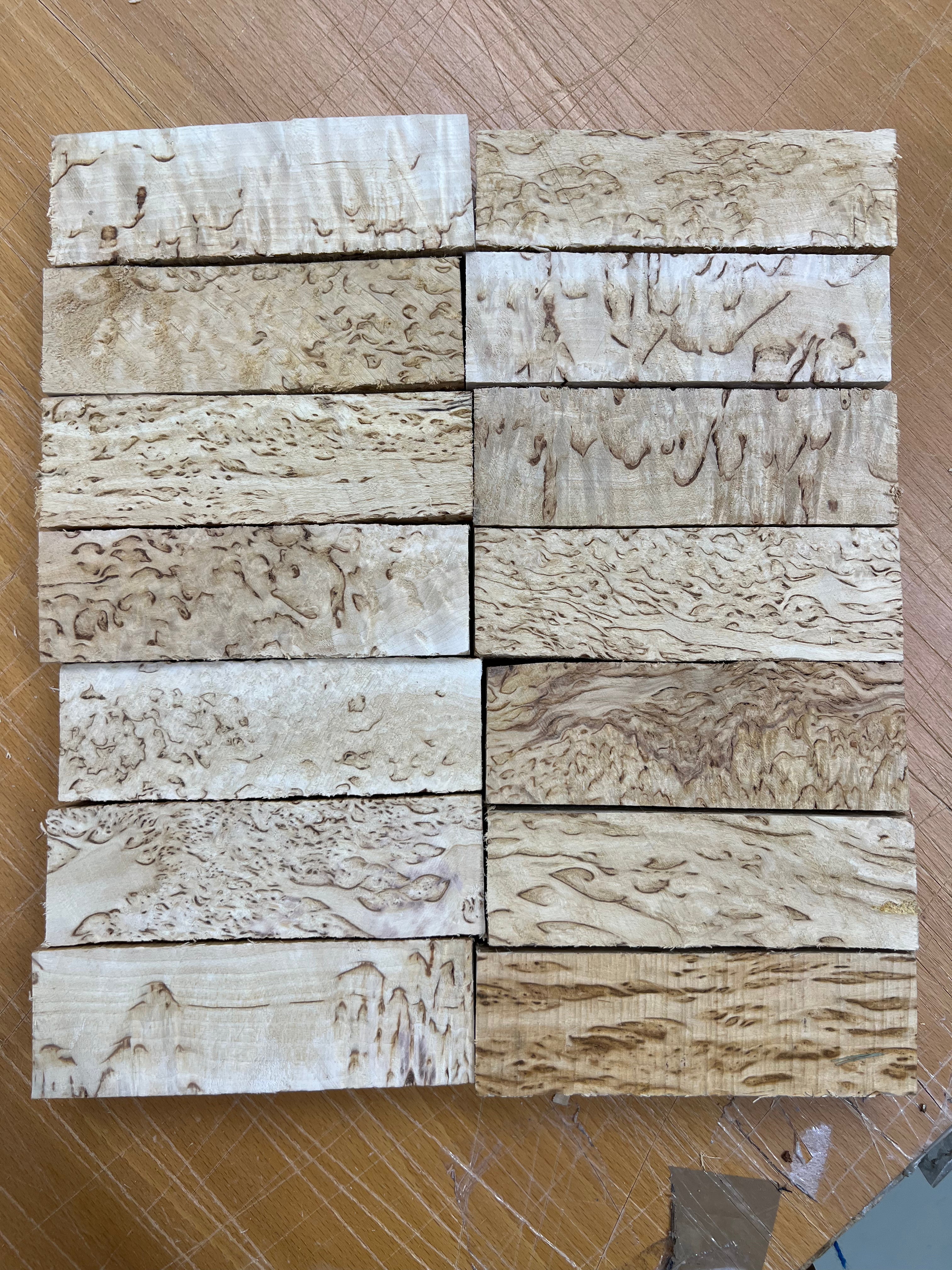 Premium – luonnonvärinen visakoivu MBS n. 30x40x125
