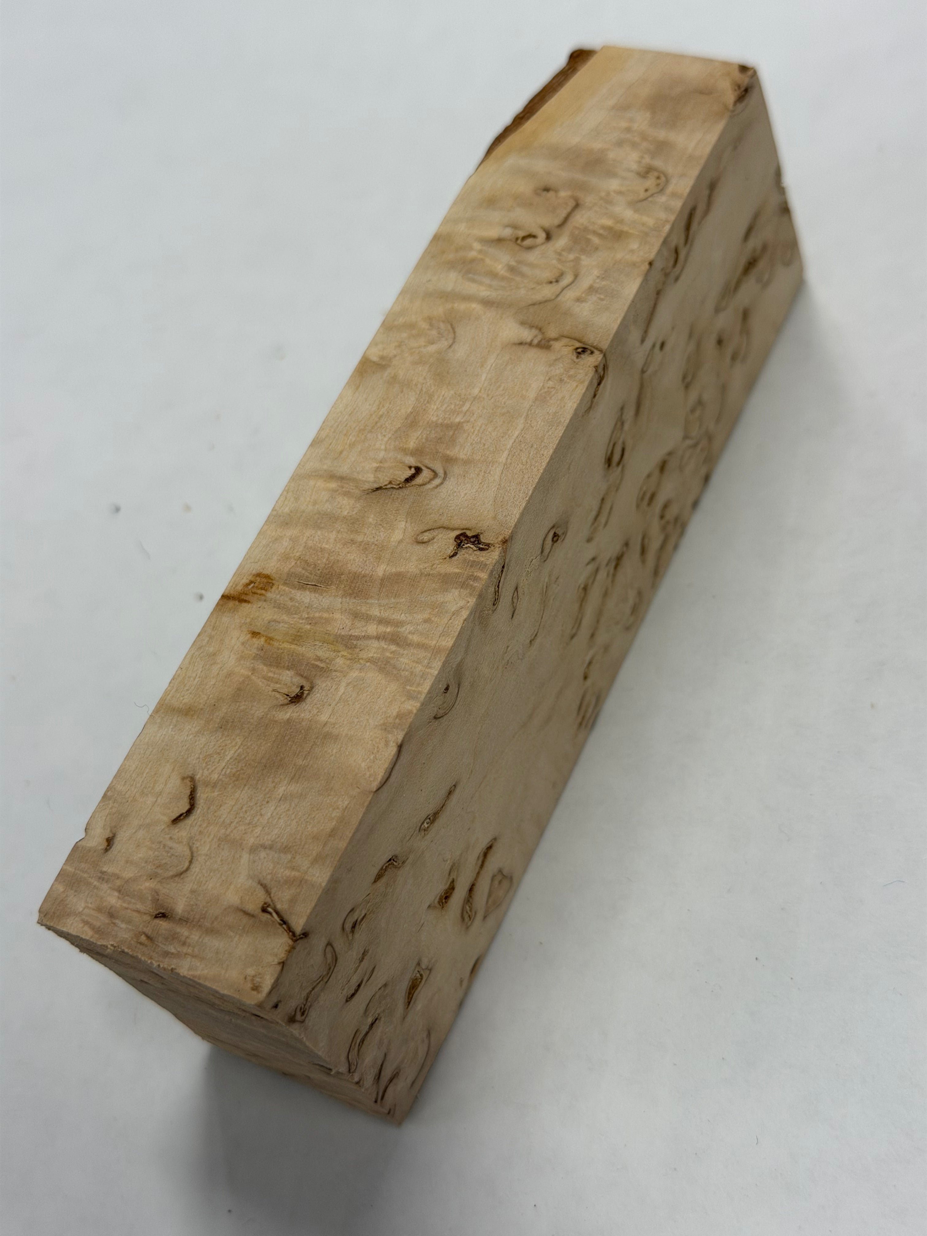 Visakoivu VBX-12;  28x39x123mm