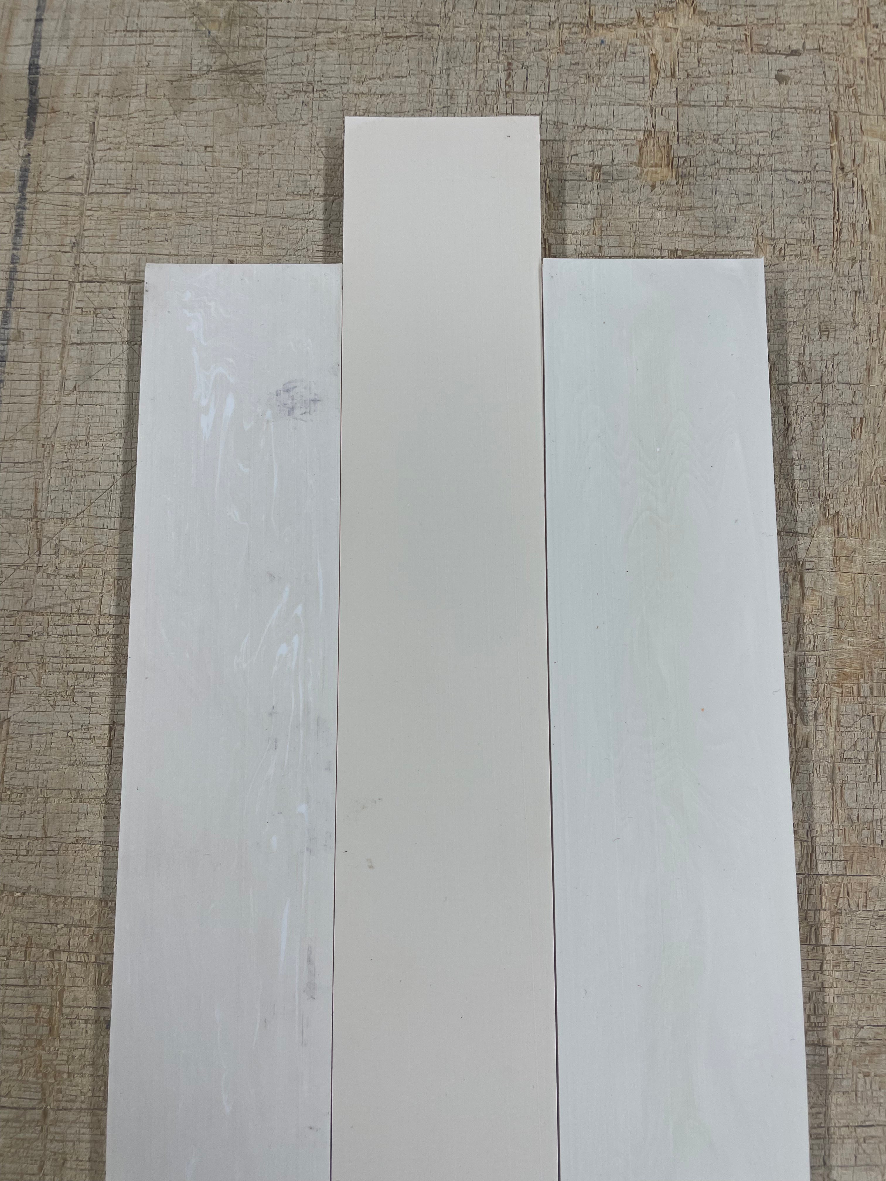 Elforyn - Norsunluunvärinen (Ivory) - Levy 8x50x305mm