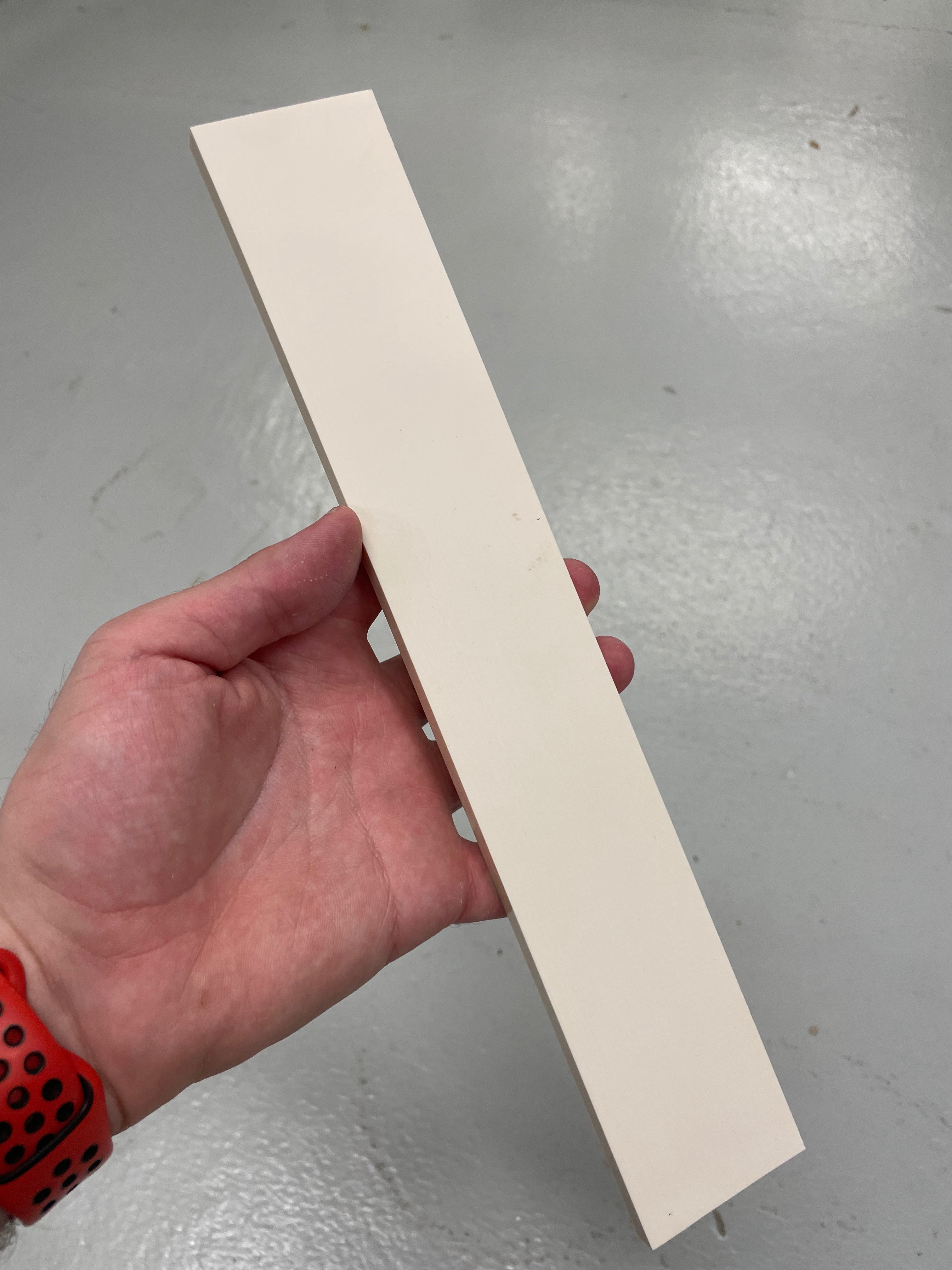 Elforyn - Norsunluunvärinen (Ivory) - Levy 8x50x305mm