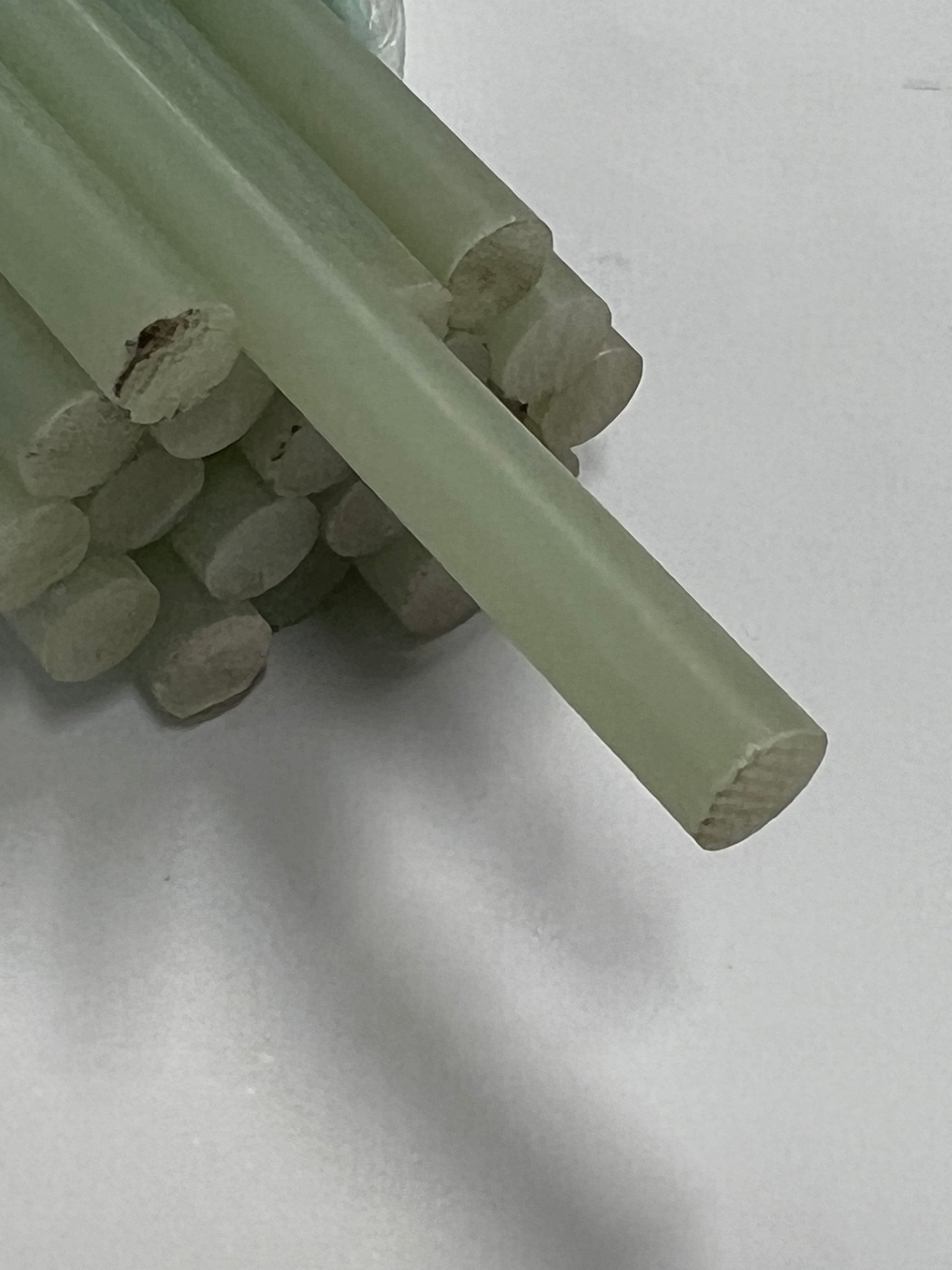 G10-pinni