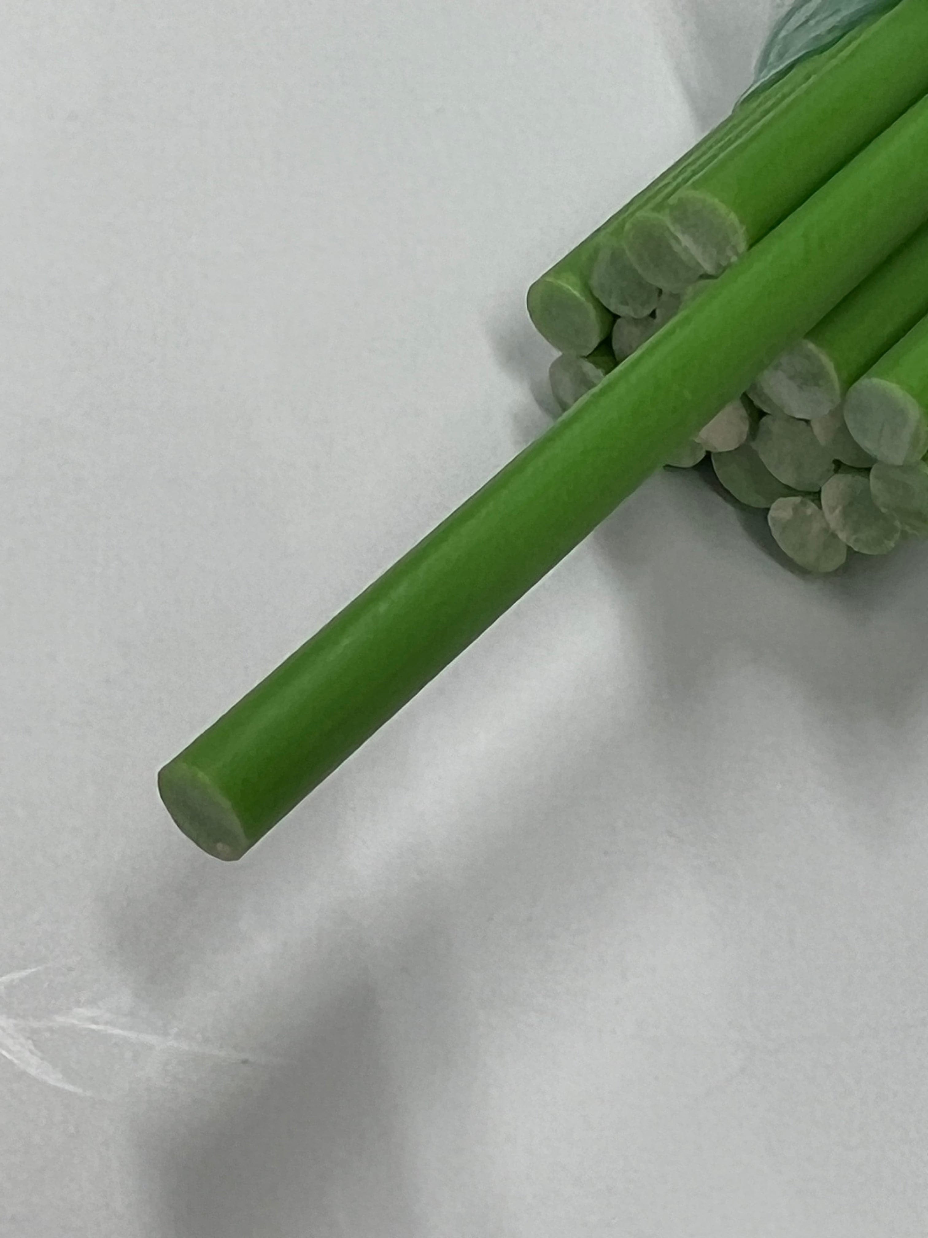 G10-pinni