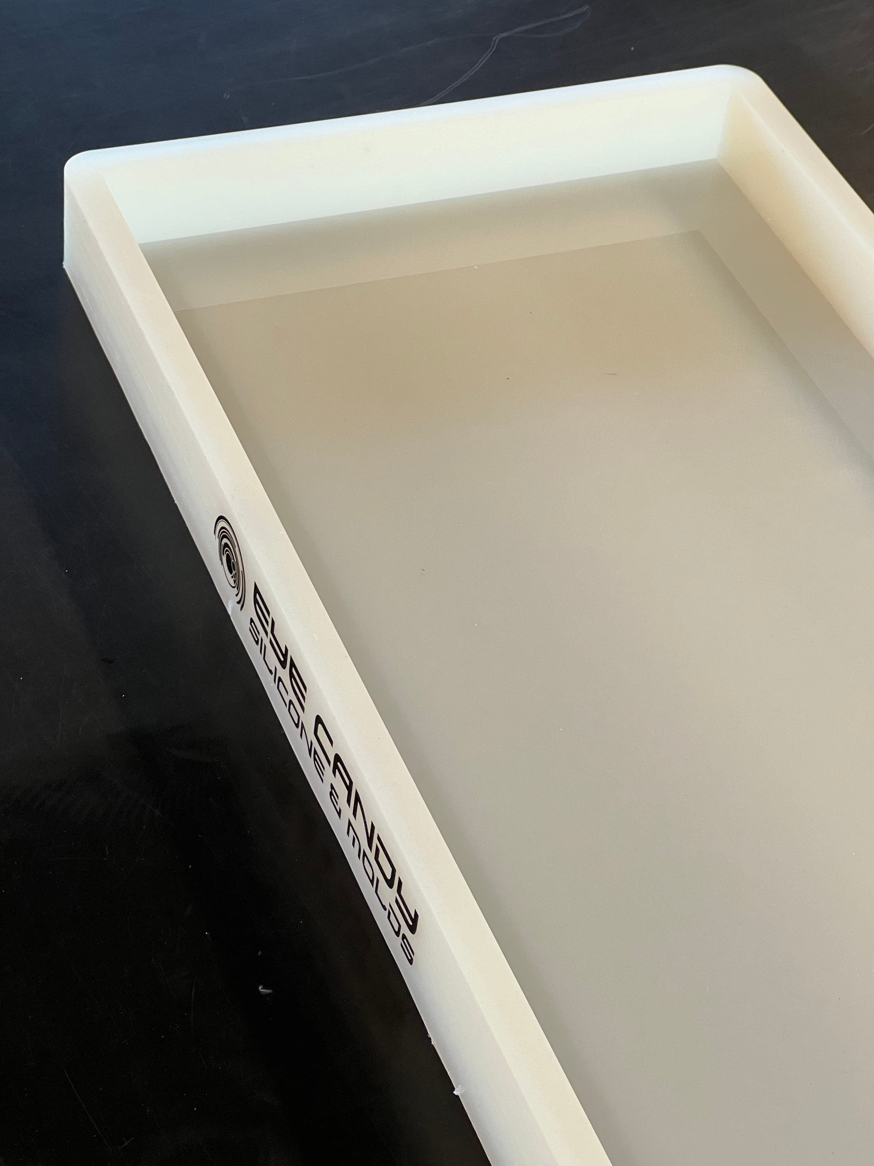 Silikonimuotti suorakulmio 600x300x42mm
