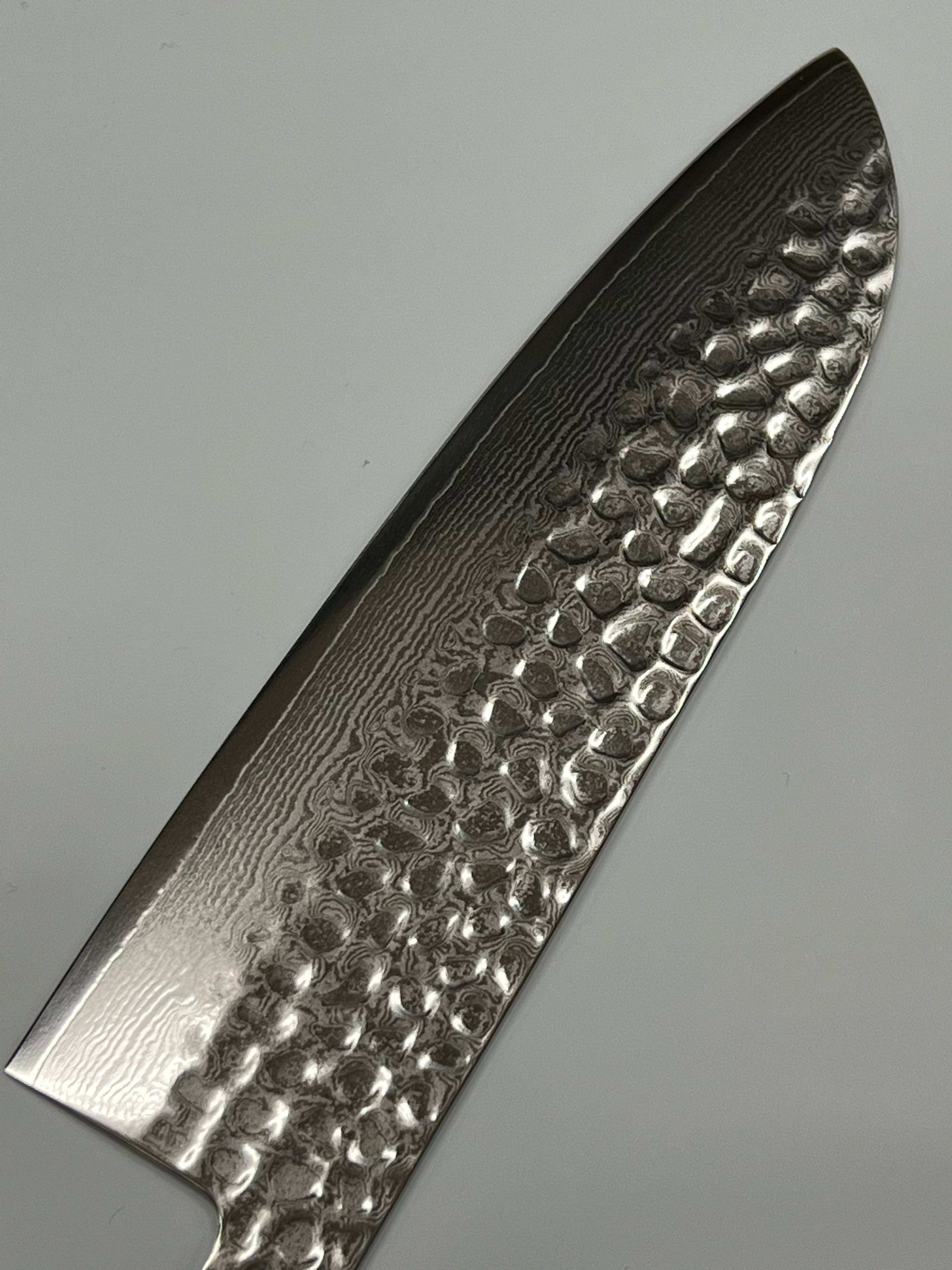 Santoku 170 VG10 japanilainen käsin taottu veitsenterä