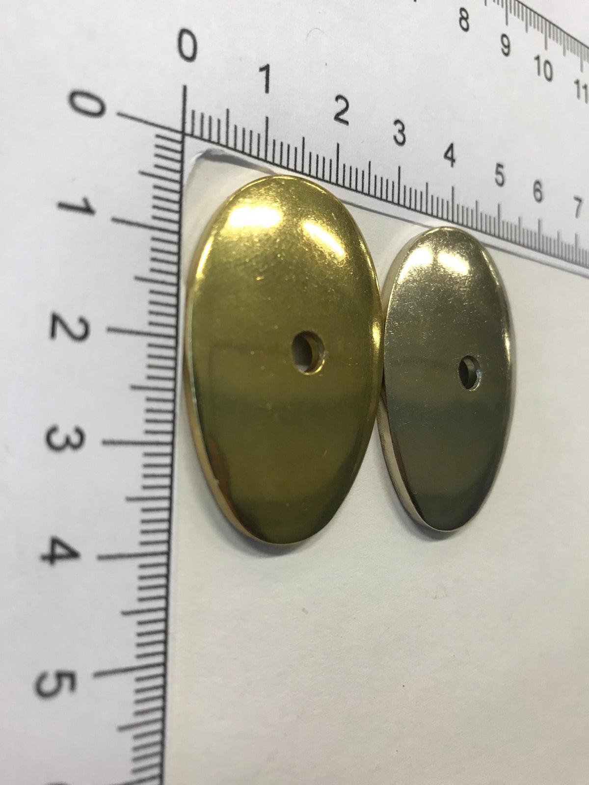 Päätylevy varrelle 25x39 mm