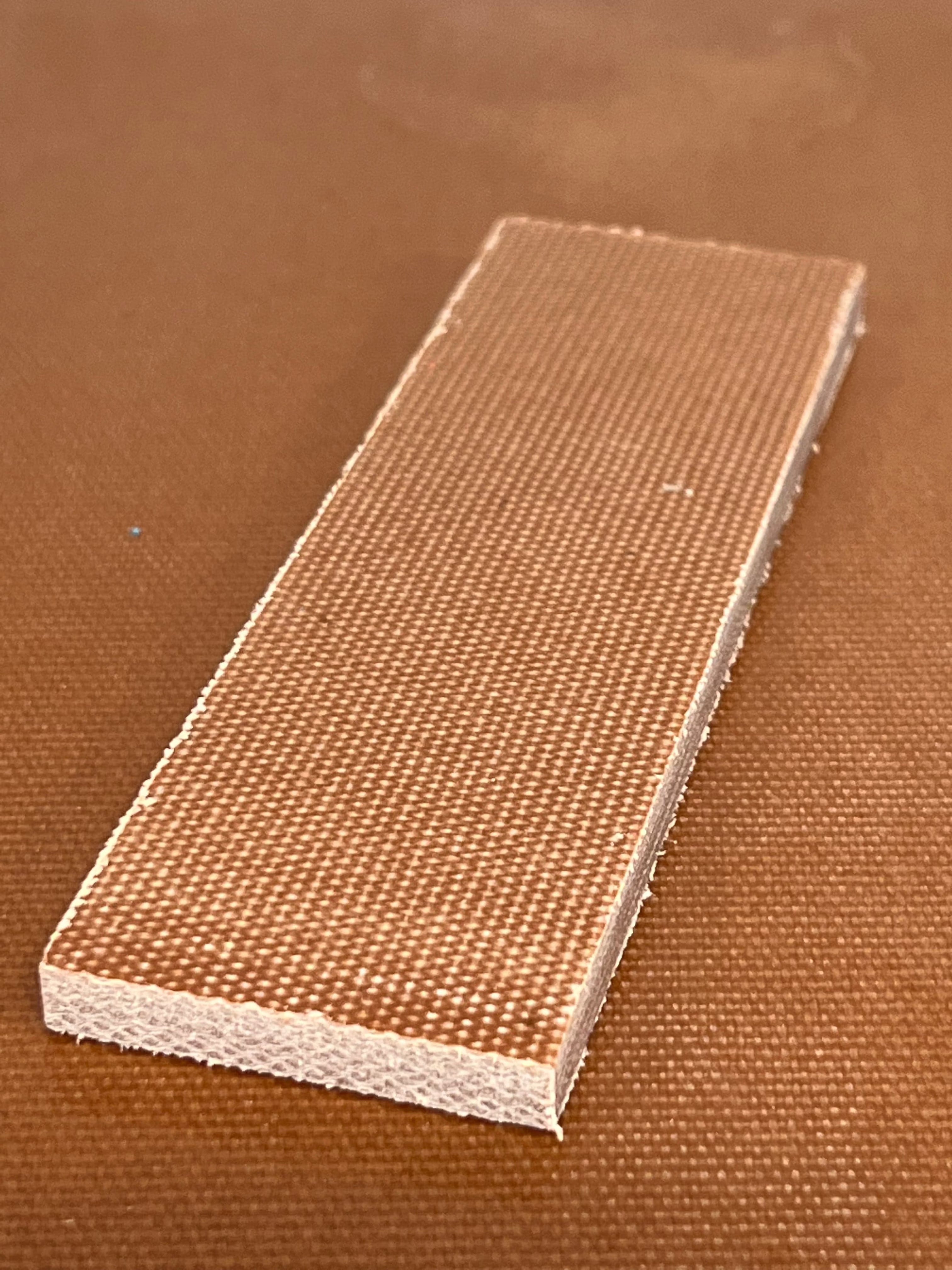 Micarta-levy kahvamateriaaliksi
