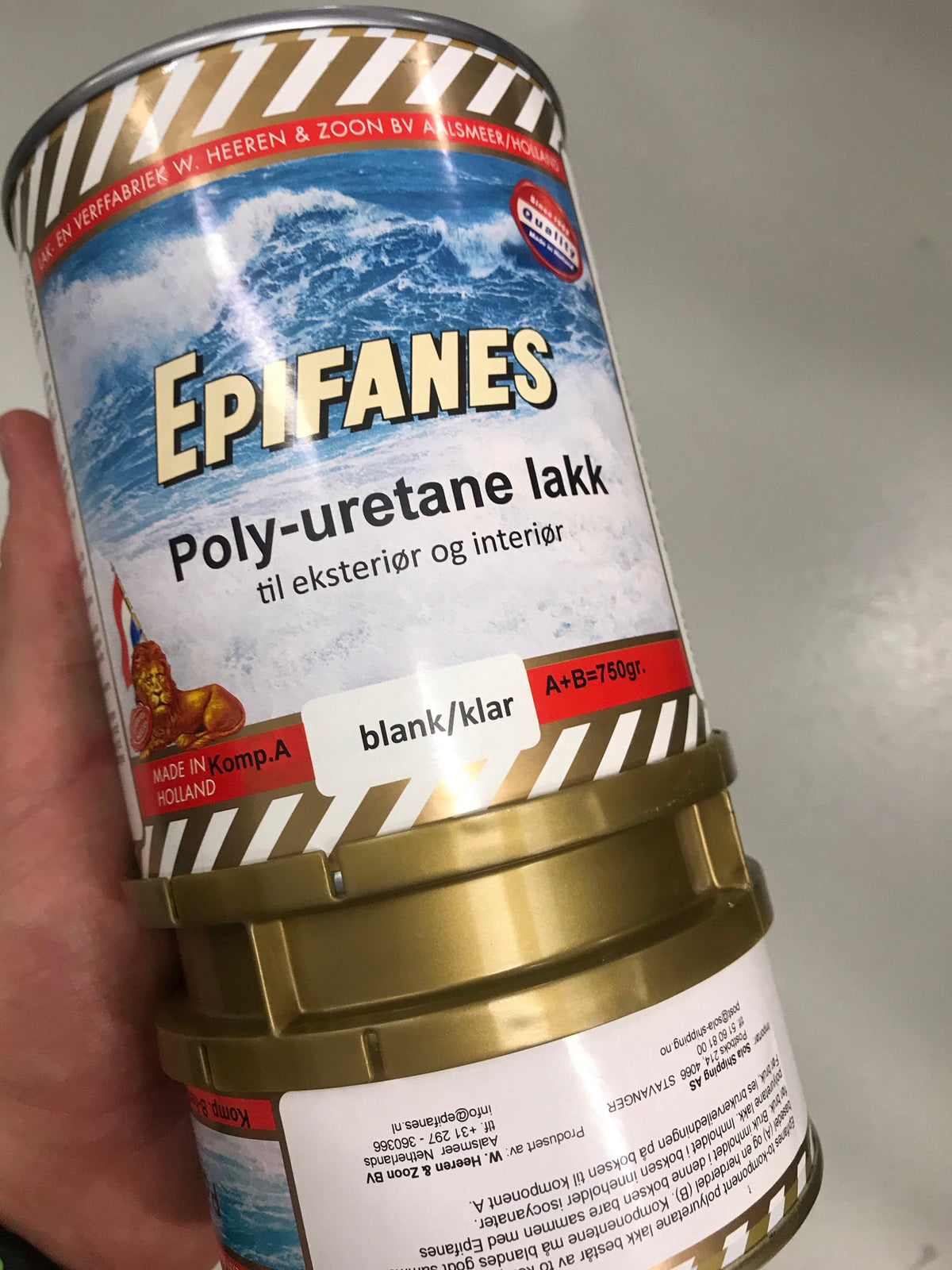 Polyuretaanilakka kirkas Epifanes 750 g