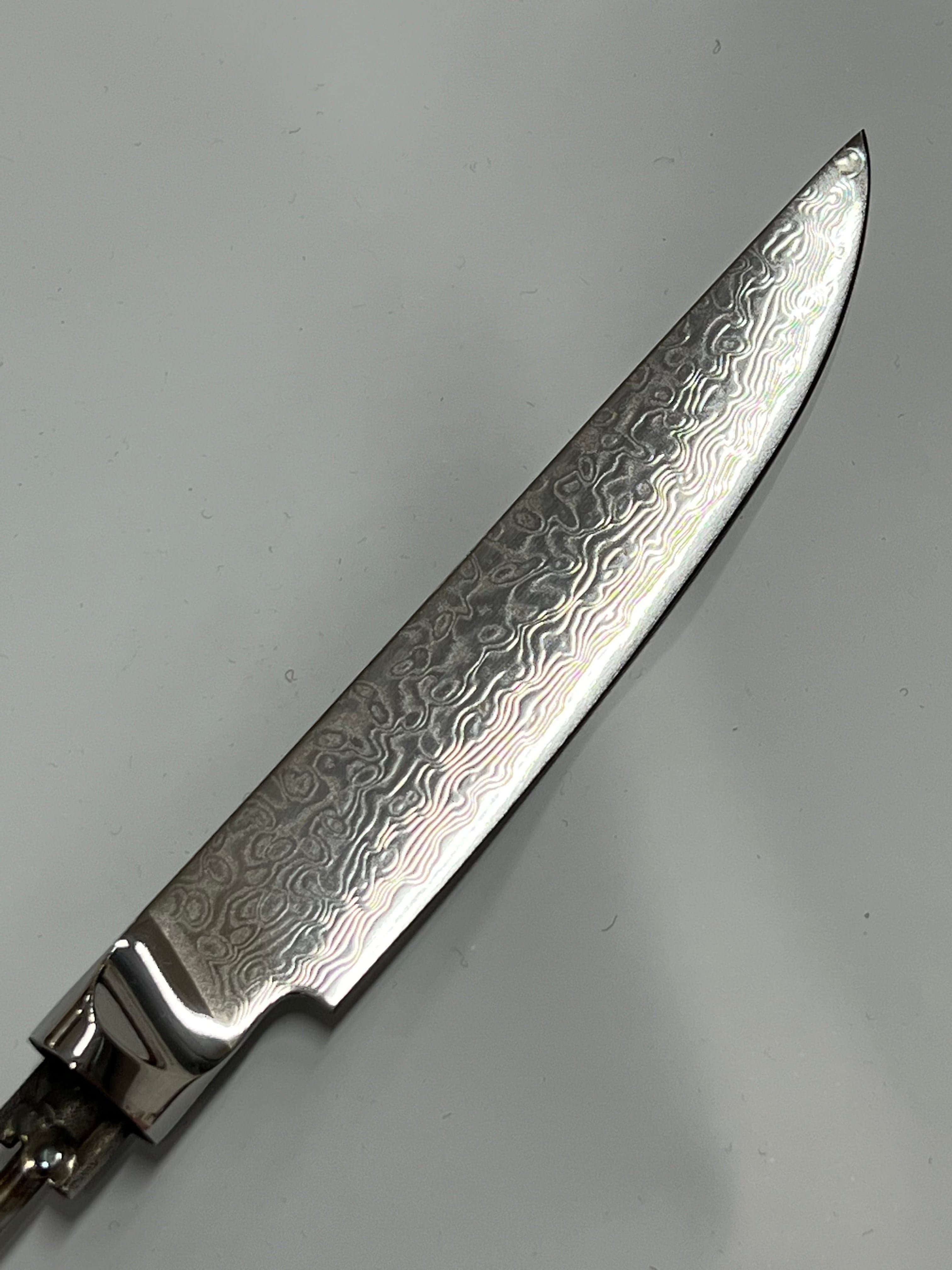 Pihviveitsen terä 5" (141 mm) - VG10-damaskiteräksinen kokkiveitsi