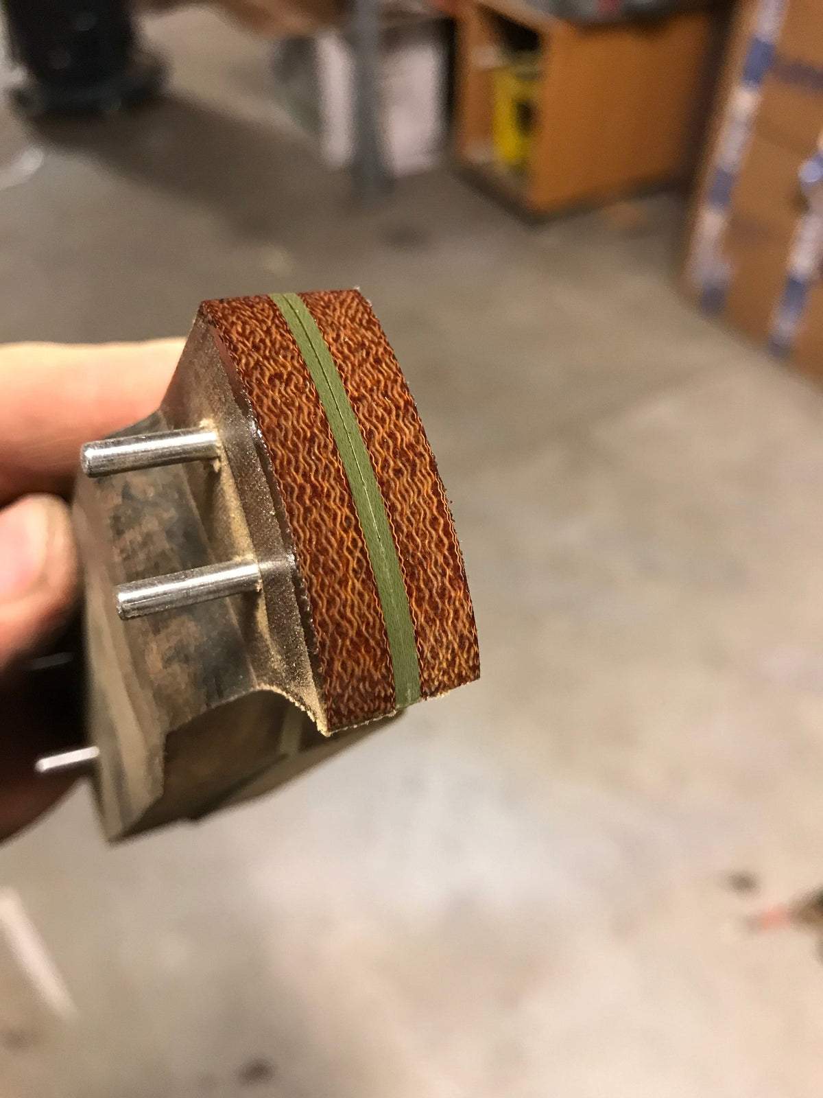 Micarta-levy kahvamateriaaliksi
