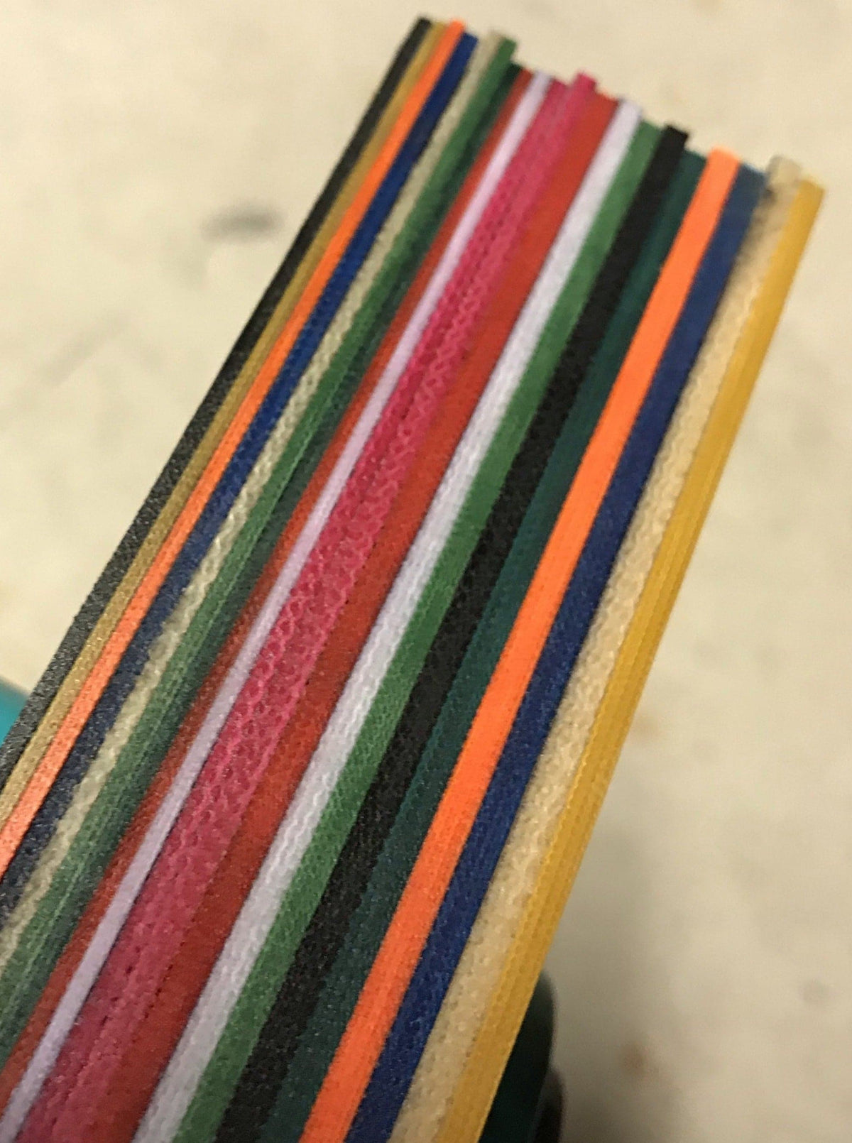 Micarta-välikappale (spacer/liner 1 ja 2 mm)