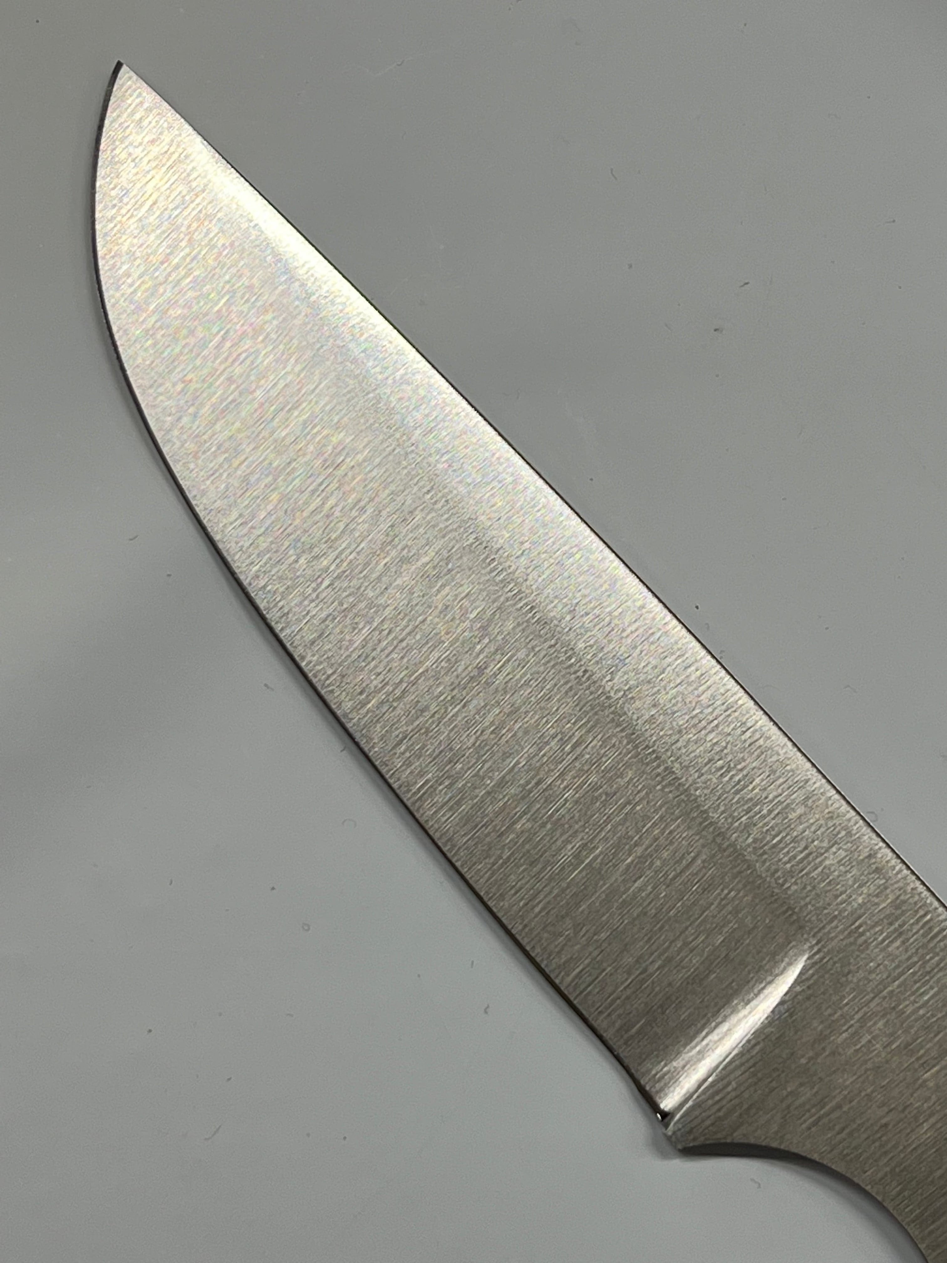 Brisa Hunter 125 ruostumaton terä