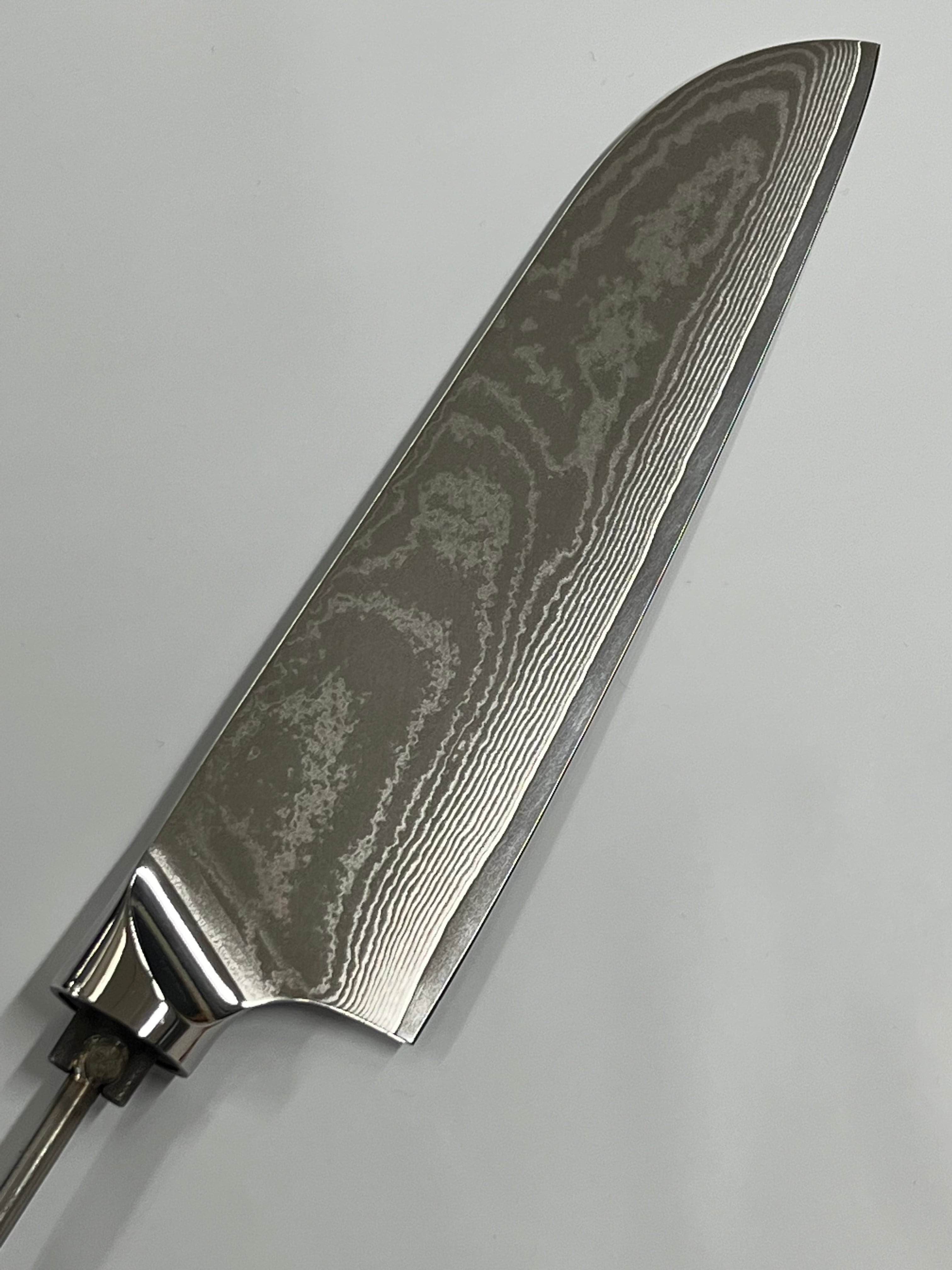 Santoku – Ruostumaton damaskiteräksinen kokkiveitsi 8", kierteinen piiloruoto